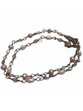 ✨📿 Elegant Elegance: A Pair of Crystal Beaded Bracelets 📿✨